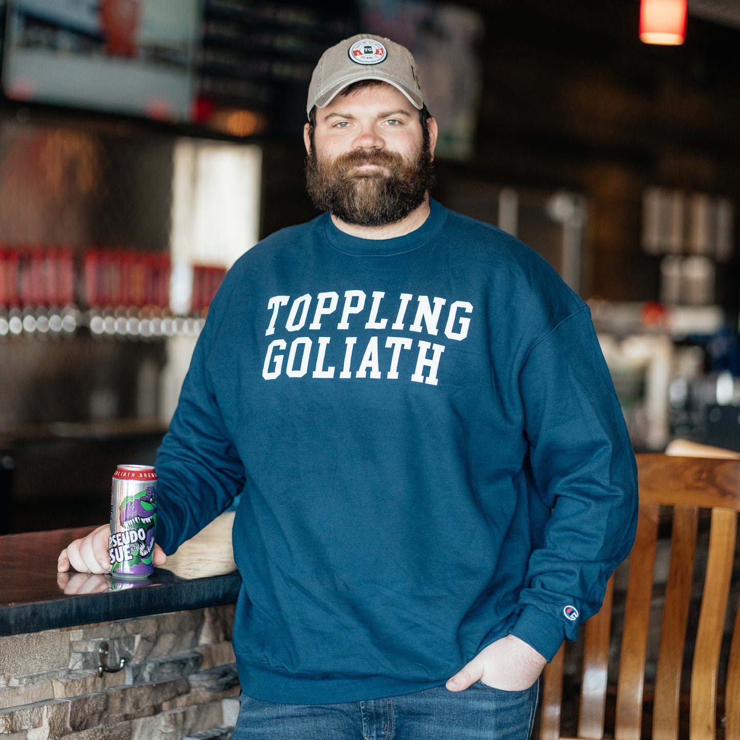 Champion Crewneck-Navy