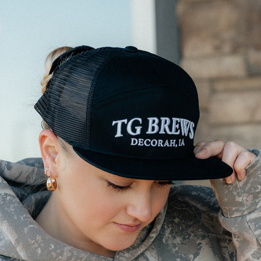 Hat-7 panel Raised Embroidery-Black